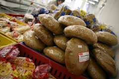 Хлебокомбинаты согласны выбрасывать на помойку 5% хлеба