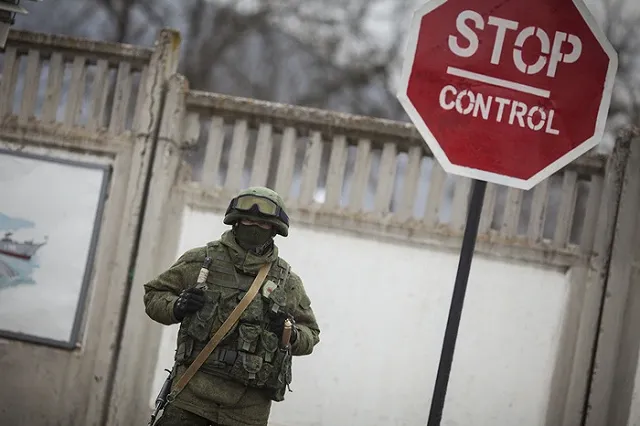 Финский министр обороны призвал готовиться к визиту «зеленых человечков»