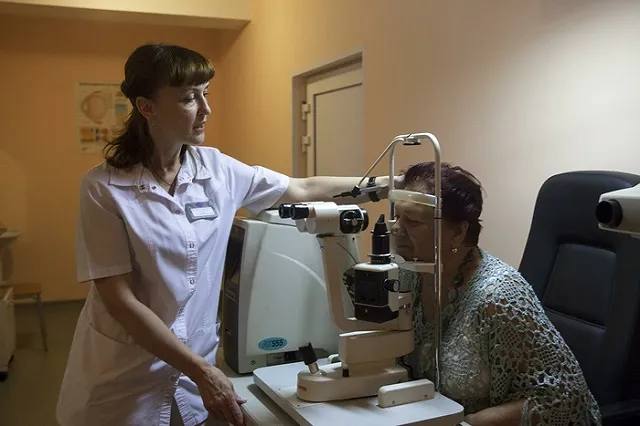 В мире резко увеличилась заболеваемость раком глаз. Называем главные причины