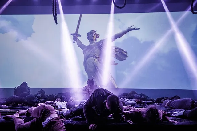 В День Победы екатеринбуржцы «пережили» ВОВ