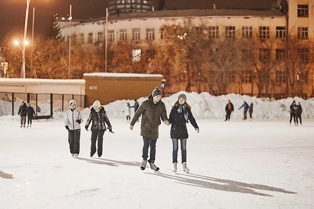 Стало известно, когда заработает каток на стадионе «Юность»