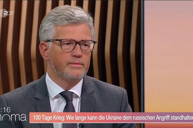 «Придется исправлять». Посол Мельник указал Меркель на ошибку в 2008 году
