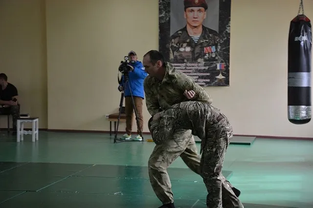 Спецназовец ГУФСИН из Первоуральска будет представлять Урал на конкурсе в Москве