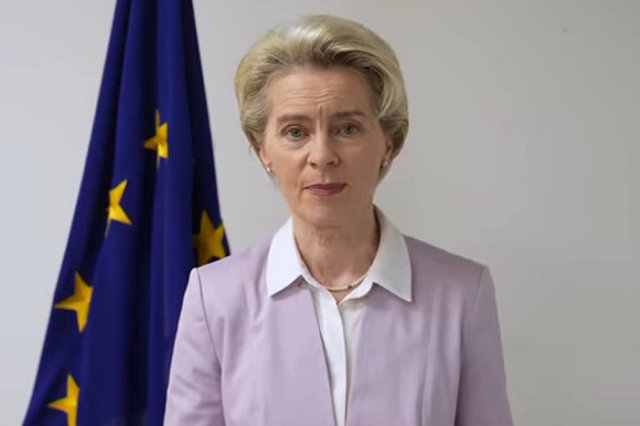 Глава Еврокомиссии заявила, что ЕС избавился от зависимости от российских энергоресурсов