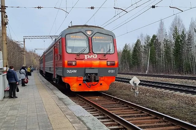 В Свердловской области электрички переходят на зимний режим работы