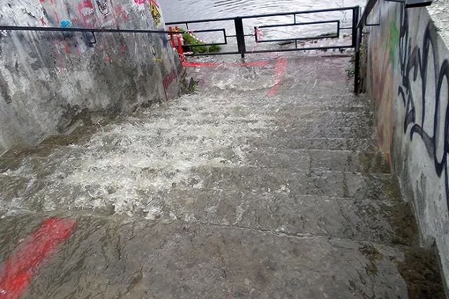 «Каменный мост» в Екатеринбурге может обрушиться