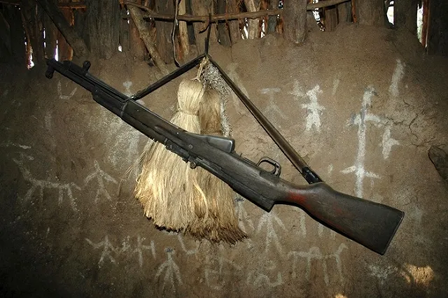 В Якутии мужчина убил пятерых соседей и застрелился