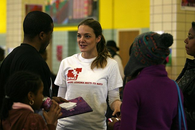 Затравленная соседями семья с онкобольными детьми съехала из квартиры