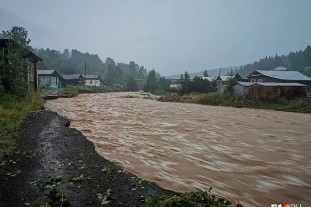 В Нижних Сергах стихийное бедствие