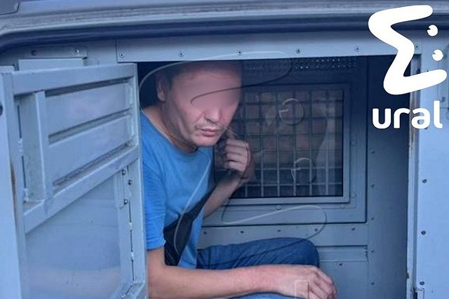 Уралец с пистолетом предлагал «дружбу» школьникам