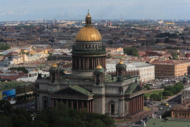 В Смольном прокомментировали просьбу передать РПЦ Исаакиевский собор