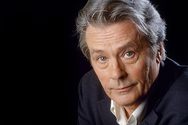 Алену Делону, секс-символу советских женщин — 80 лет