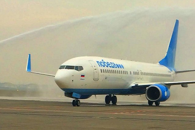 Ямальского волейболиста прогнали с рейса «Победы» за длинные ноги