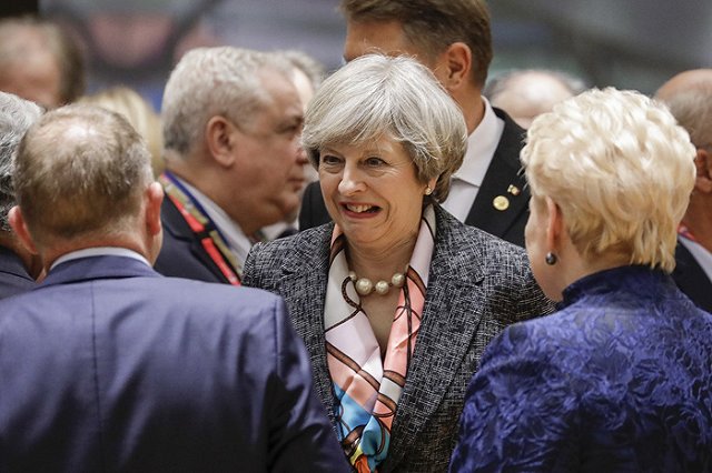 Восковую Терезу Мэй вынесли из музея мадам Тюссо в Лондоне