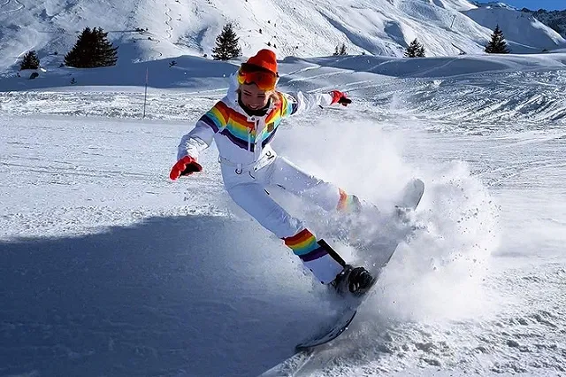 Клава Кока разбилась на сноуборде в Куршевеле — видео
