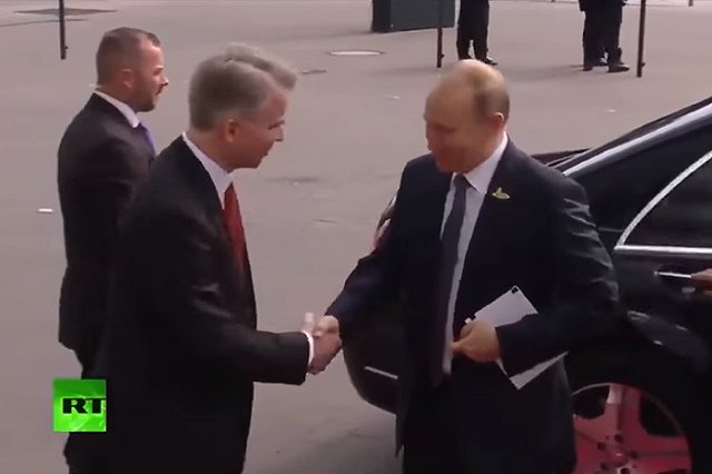 Путин получил приглашение на саммит G20, сообщили в минфине Индонезии