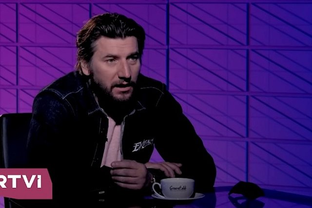 Артист Устюгов, которому поручили День победы в Екатеринбурге, оказался ярым противником СВО