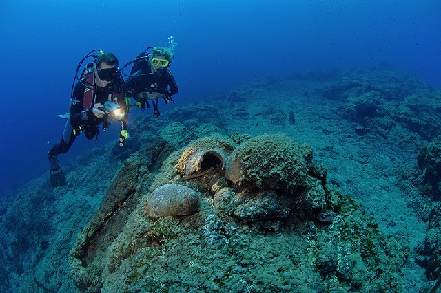 Исследователь объявил об обнаружении пиратских сокровищ