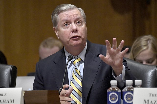 В сенате США призвали ввести суровые санкции против России