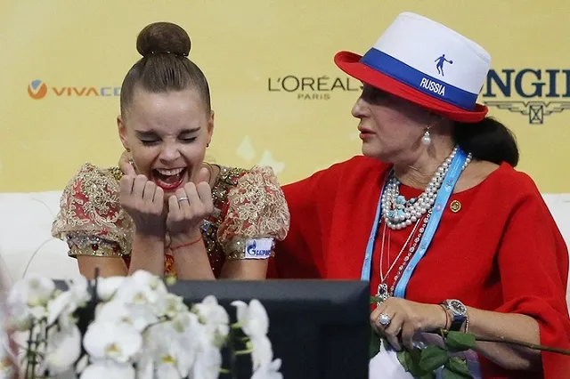 Пятое золото Дины Авериной: королева художественной гимнастики покорила Софию