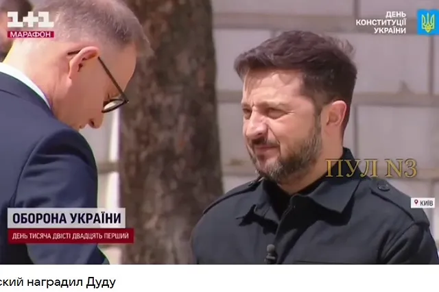 Зеленский заявил Дуде, что не проходил Волынскую резню в школе