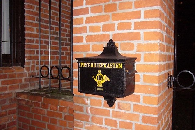 Екатеринбуржцев пугают пакетами с цитатами из Корана в почтовых ящиках