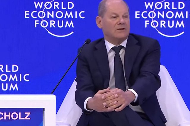 Страны Балтии обратились к Шольцу