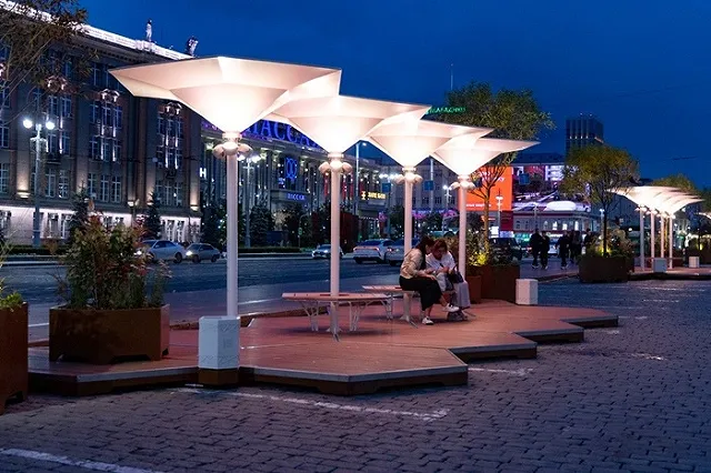 СМИ: С площади 1905 года в Екатеринбурге навсегда убрали парковку