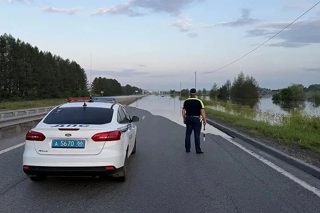 Тюменский тракт закрыт в обоих направлениях из-за затопления