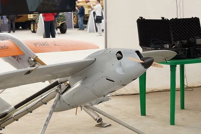 Бомбардировщики на учениях в Зауралье по наводке беспилотников разбомбили лагерь