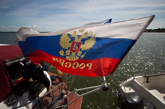 Болельщики освистали певицу, забывшую слова гимна России