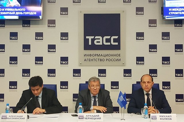 Электромобили,&quot;умные&quot;светофоры и 3D проектирование: в городе стартует 100+Forum