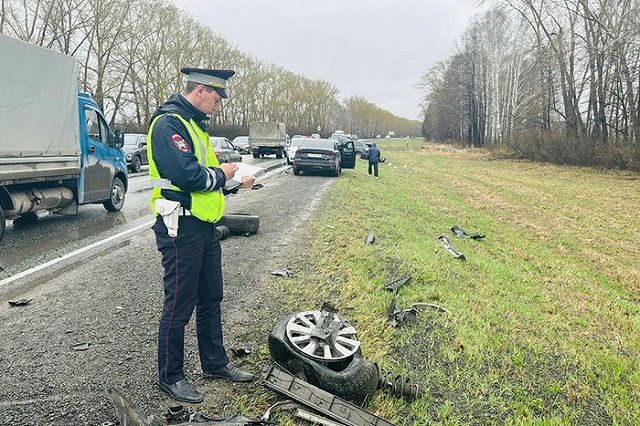 На Урале задержали водителя, скрывшегося без машины после тяжкого ДТП под Екатеринбургом