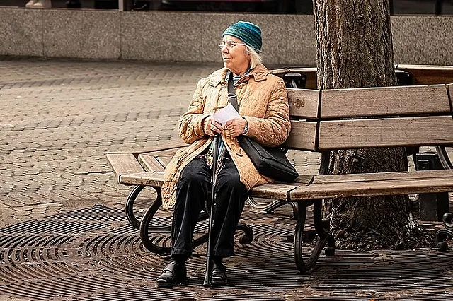 Эксперт объяснила, влияет ли отложенный выход на пенсию на размер последней