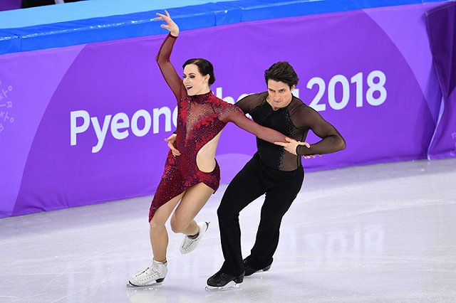 Фигуристы Вертью и Моир выиграли короткую программу с мировым рекордом