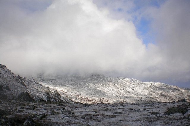 ГУ МЧС напомнило об обязательной регистрации тургрупп перед выходом на опасный маршрут