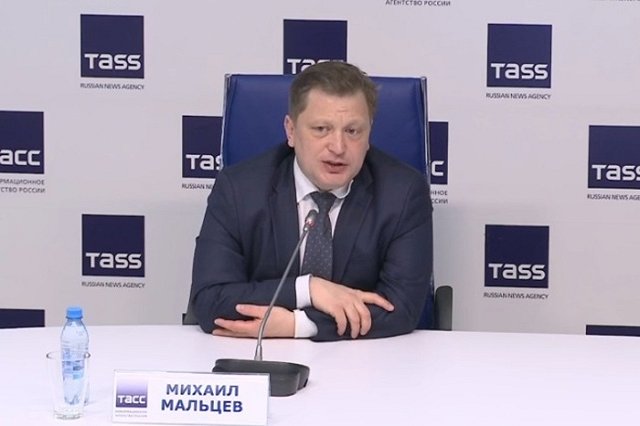 Михаил Мальцев рассказал, сколько уральских туристов не могут вернуться домой из-за рубежа