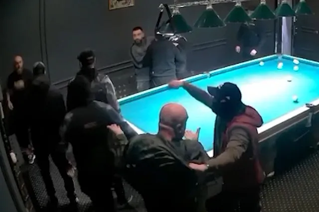 Есть погибший: в Свердловской области банда устроила массовую драку в бильярдной