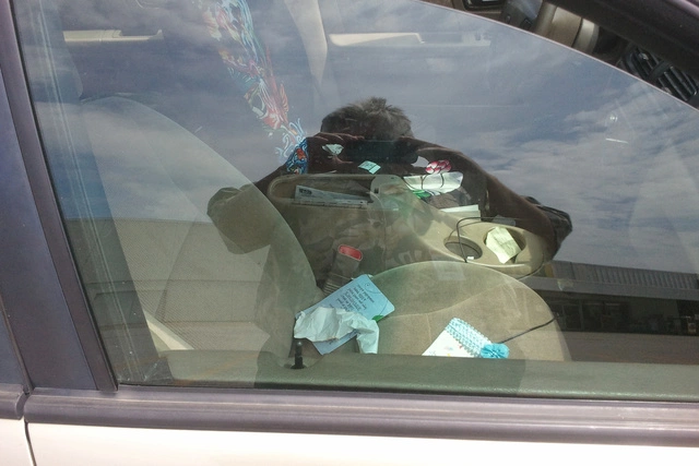 Приёмная дочь гомосексуалиста из США умерла на жаре в машине