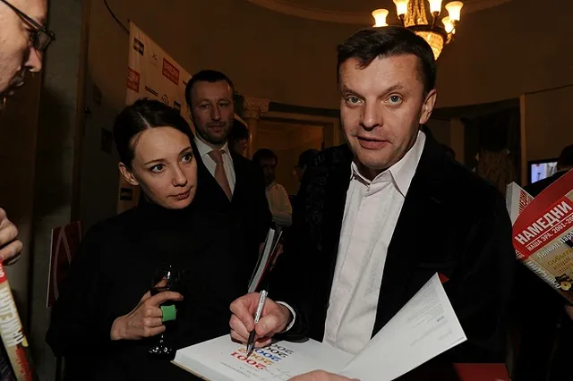 СМИ: Журналист Леонид Парфенов мог уехать в Израиль на ПМЖ