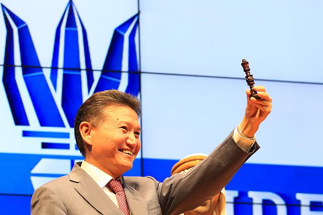 Илюмжинов решил отсудить у США 50 миллиардов