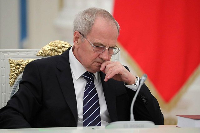 Верховный суд принял решение освободить Дадина