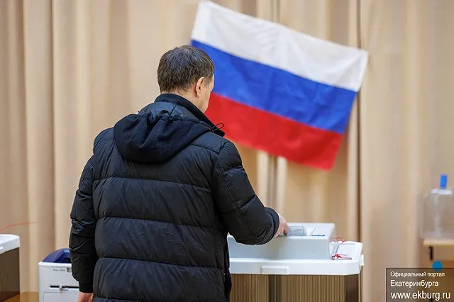 СМИ: Мэр Орлов жестко потребовал от чиновников исправить ситуацию с голосами екатеринбуржцев