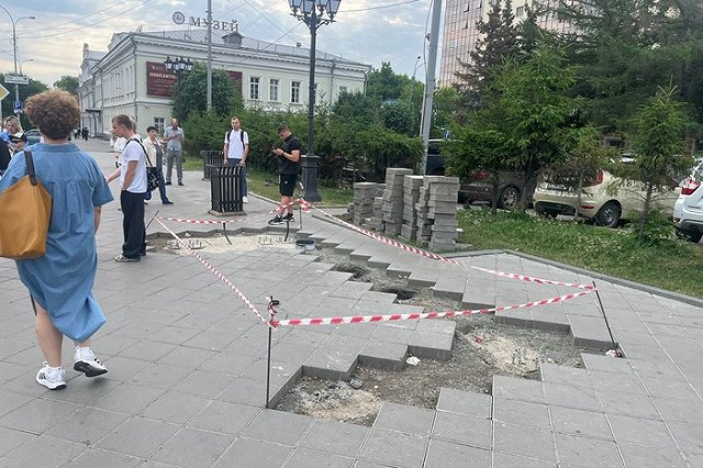 Депутаты призвали остановить бесконтрольный снос остановок в Екатеринбурге