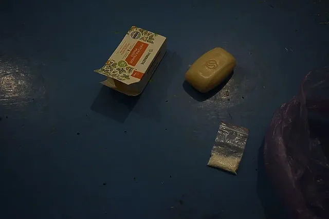 В СИЗО-5 Екатеринбурга обвиняемой доставили в мыле метадон из наркошопа (ФОТО)