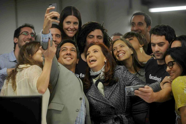 Названы самые раздражающие типажи пользователей Facebook