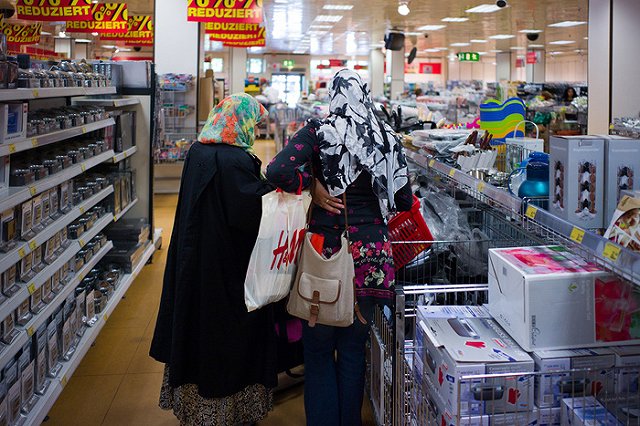 В Кремле отказались говорить о легализации многоженства