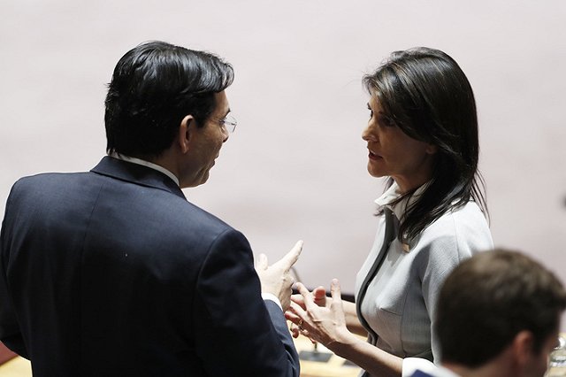 СМИ: Трамп разозлился на постпреда США при ООН из-за домогательств