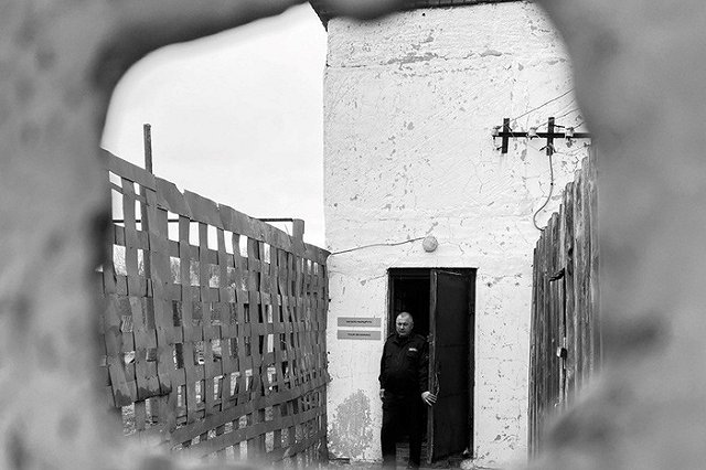 Отсидевший 22 года за убийство россиянин сбежал из тюрьмы в день своего освобождения