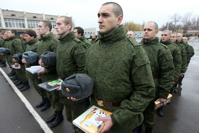 В России стартовал осенний призыв